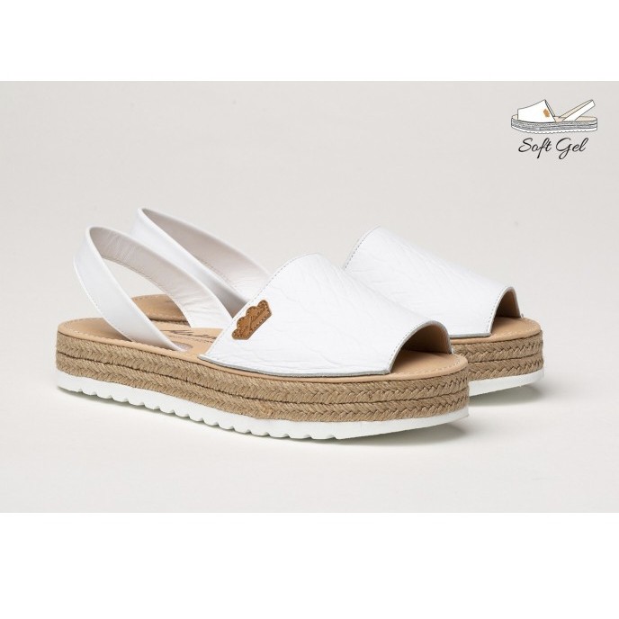 Sandale albe model cu talpa inalta impletita | Minipas